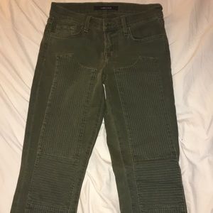 Green skinny jeans